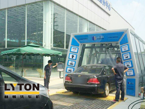 提升保險(xiǎn)理賠增值服務(wù)!交通事故處理中心采購(gòu)配置林頓fx11系列隧道式電腦洗車機(jī)