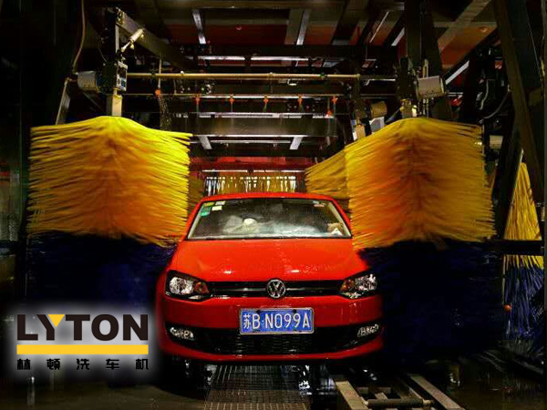 AI已經來臨,人工一去不復返!洗車更便捷電腦控制的電腦洗車機讓洗車成為一種享受!