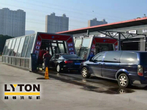 全自動洗車機(jī)設(shè)備——加油站、洗車店青睞!車友喜愛!Why?