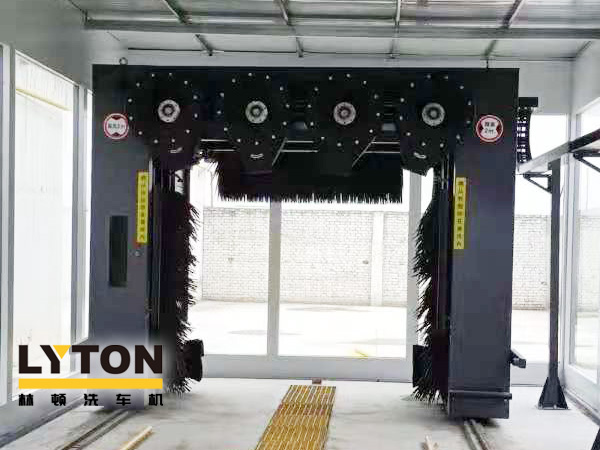 享受加油站全自動洗車機免費洗車過程中愛車勿熄火的原因看這里！